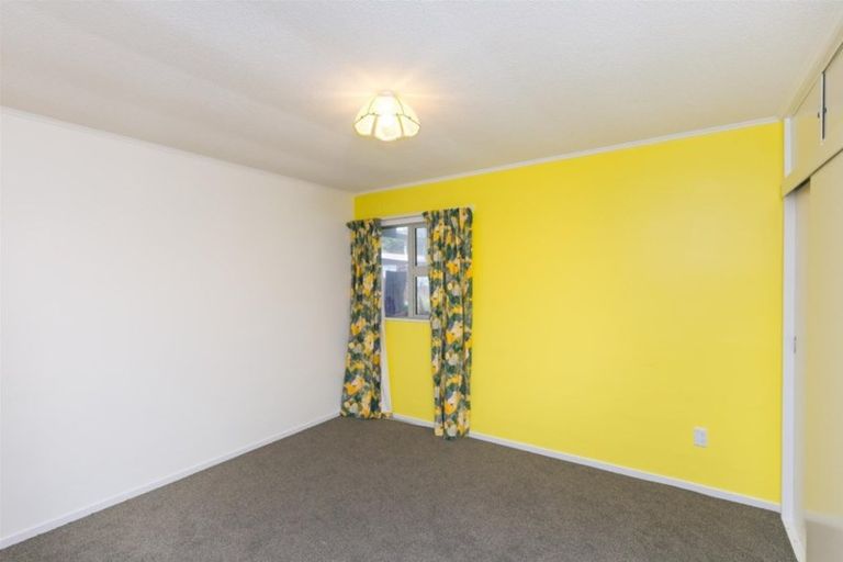 Photo of property in 11u7 Trafalgar Street, Johnsonville, Wellington, 6037