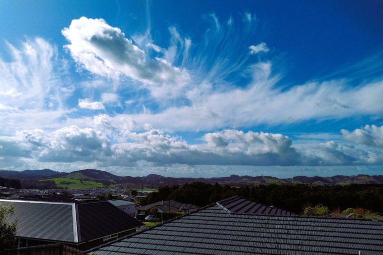 Photo of property in 12 Provisional Drive, Te Kamo, Whangarei, 0112