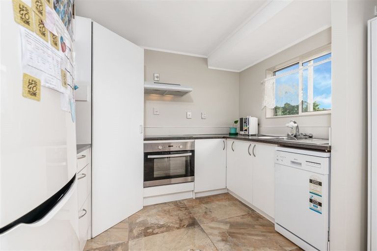 Photo of property in 2/44 Orion Street, Papakura, 2110