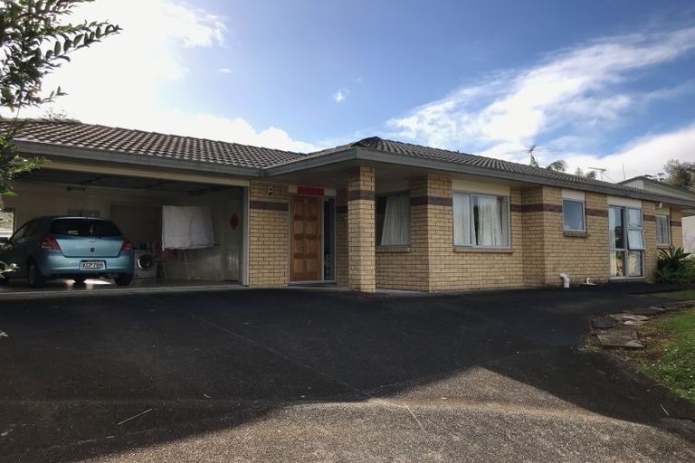 Photo of property in 7 Rosebay Rise, Henderson, Auckland, 0610