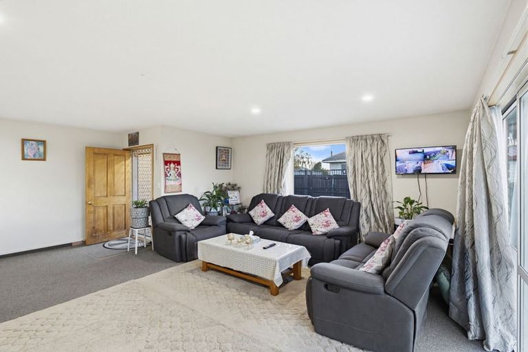 Photo of property in 2/14 Morrison Avenue, Northcote, Christchurch, 8052