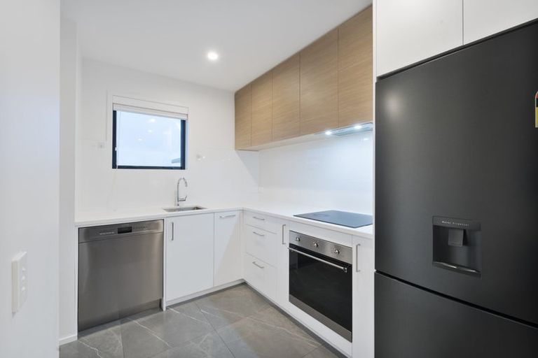 Photo of property in 19 Patrick Rice Drive, Swanson, Auckland, 0614