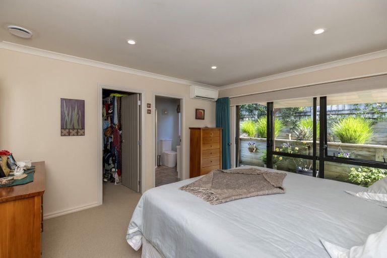 Photo of property in 14 San Priamo Place, Paraparaumu Beach, Paraparaumu, 5032