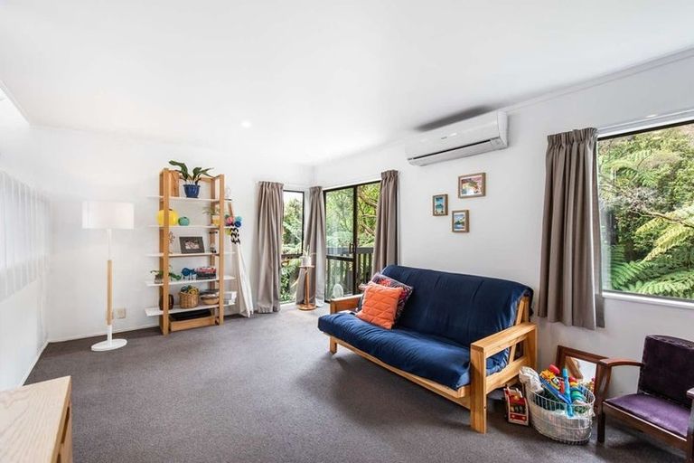 Photo of property in 4/33 Eskdale Road, Birkdale, Auckland, 0626