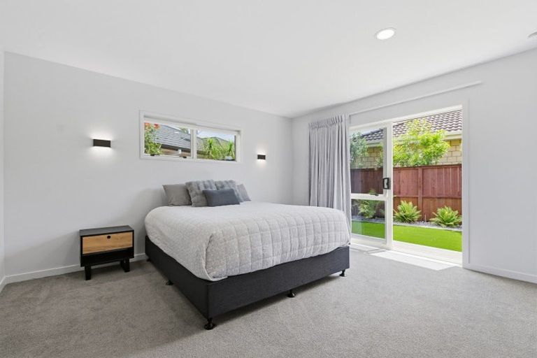 Photo of property in 2 Aranui Drive, Papamoa Beach, Papamoa, 3118