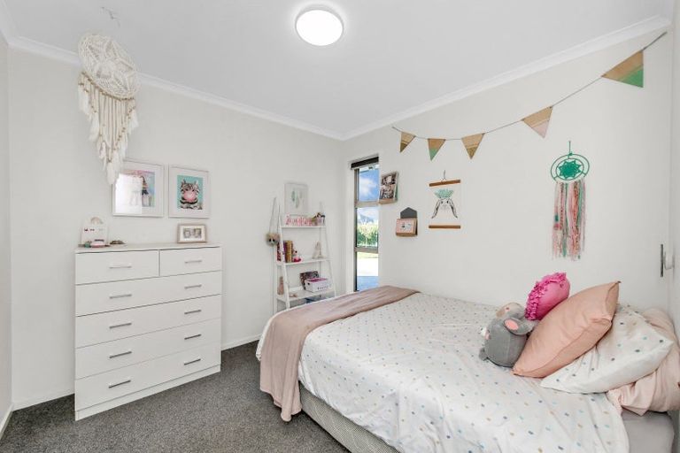 Photo of property in 44 Lignite Drive, Rolleston, 7614