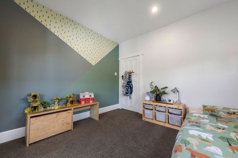 Photo of property in 30 Windermere Road, Papanui, Christchurch, 8053