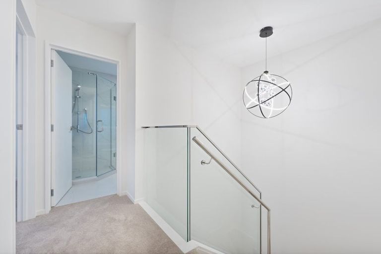 Photo of property in 80b Matipo Road, Te Atatu Peninsula, Auckland, 0610