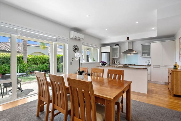 Photo of property in 140 Gills Road, Albany Heights, Auckland, 0632