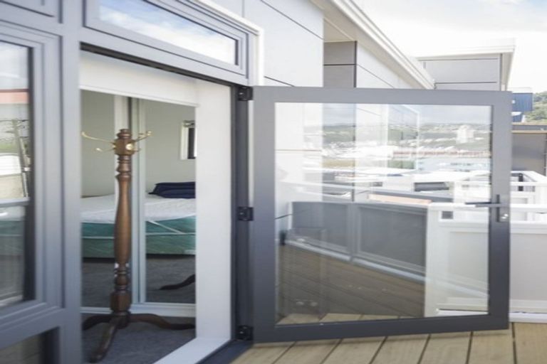 Photo of property in Pirie Street Townhouses, 35u9 Pirie Street, Mount Victoria, Wellington, 6011