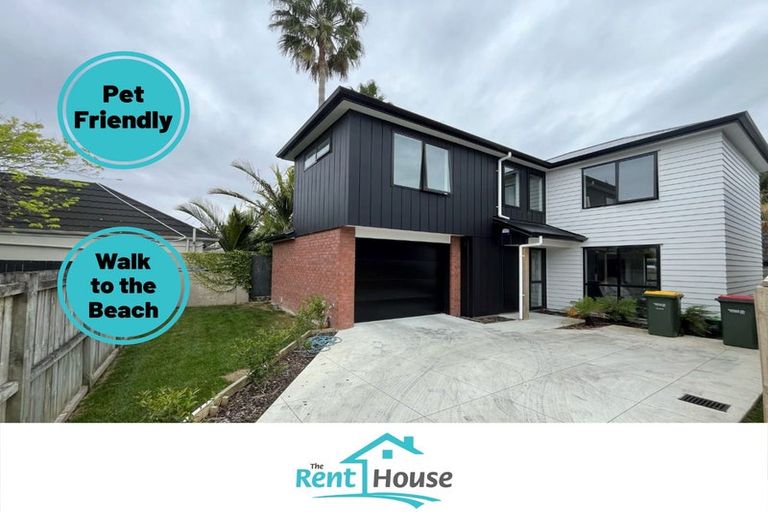 Photo of property in 6c Jern Place, Eastern Beach, Auckland, 2012