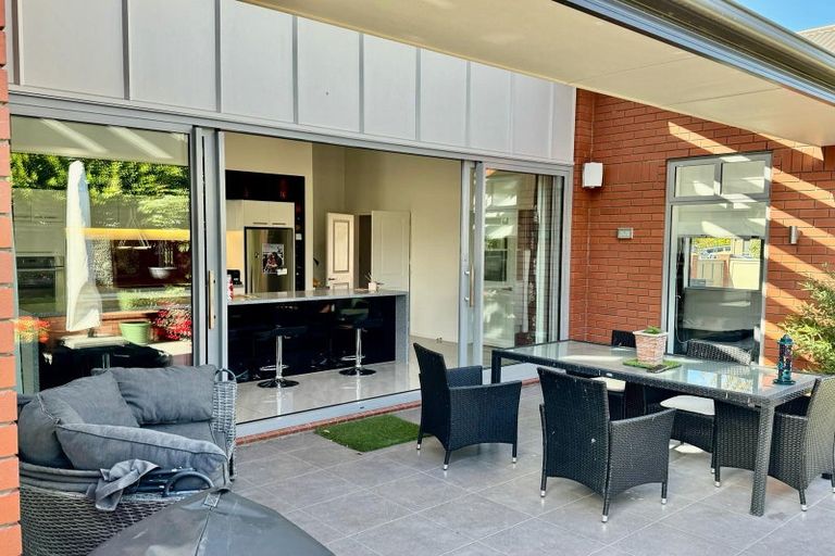 Photo of property in 24 Globe Bay Drive, Templeton, Christchurch, 8042