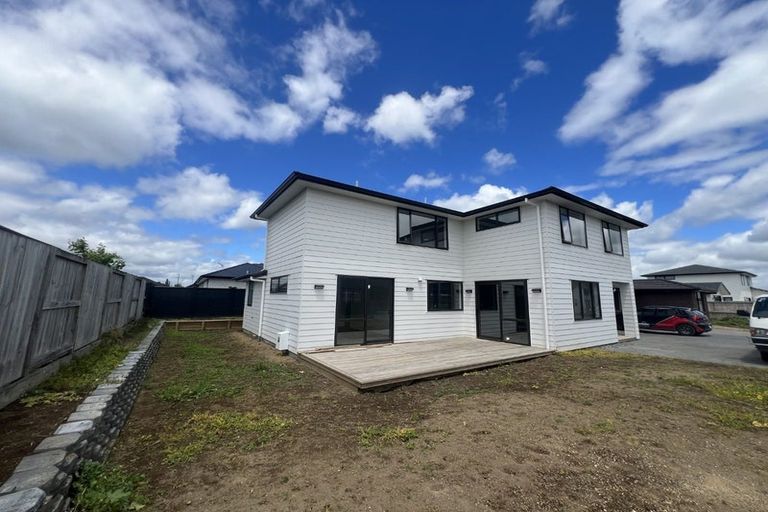 Photo of property in 4 Kaaka Street, Cambridge, 3434
