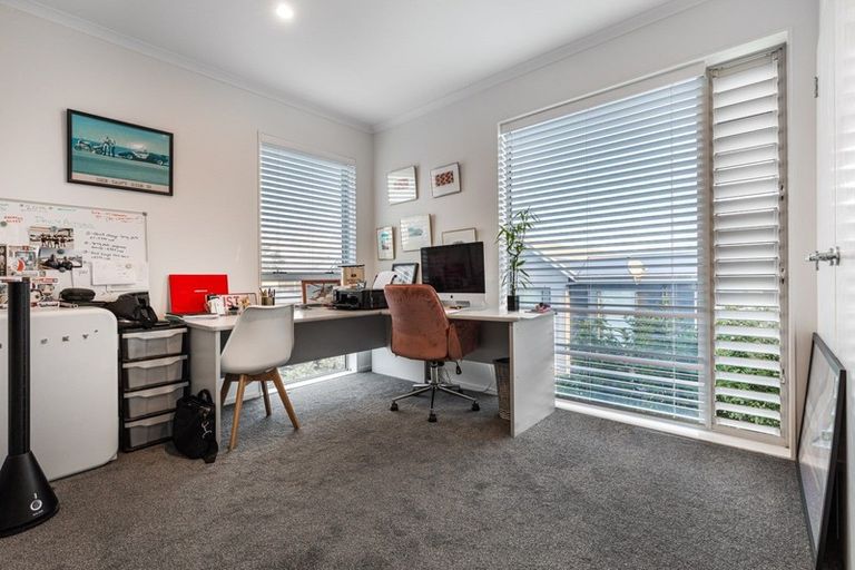 Photo of property in 3 Shelduck Way, Hobsonville, Auckland, 0616