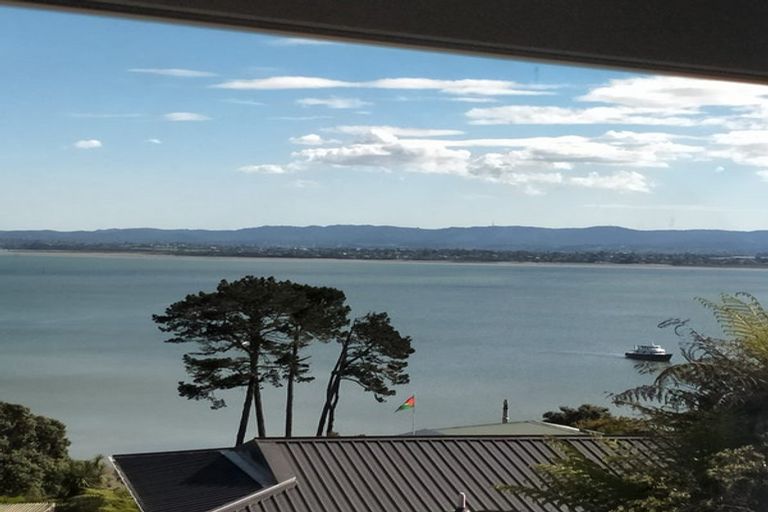 Photo of property in 71b Rosecamp Road, Beach Haven, Auckland, 0626