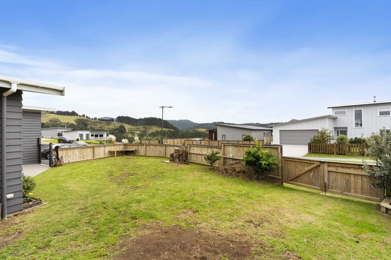 Photo of property in 13 Manatu Close, Whangamata, 3691