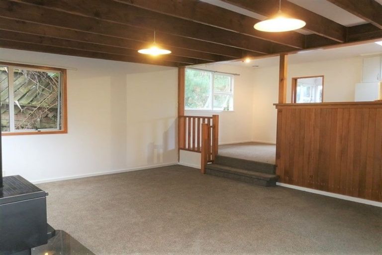 Photo of property in 2 Sylvan Park Avenue, Milford, Auckland, 0620