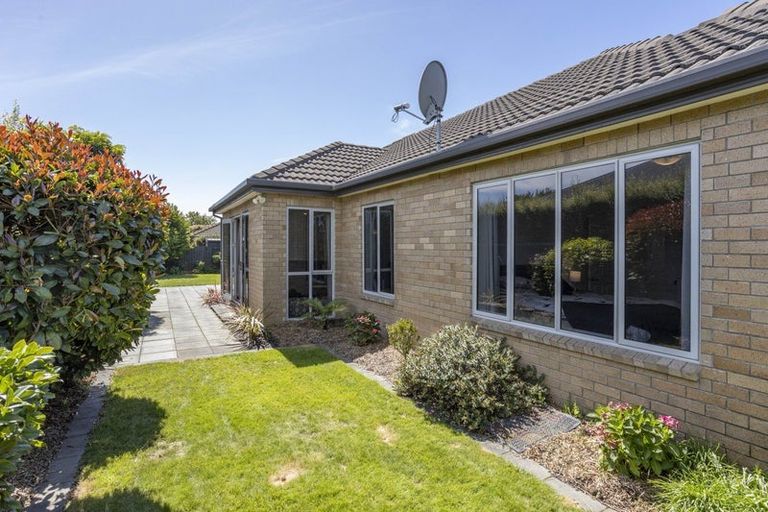 Photo of property in 7 Wedmore Close, Burwood, Christchurch, 8083