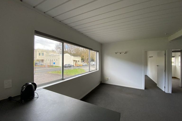 Photo of property in 7/37 Mclean Street, Tauranga, 3110