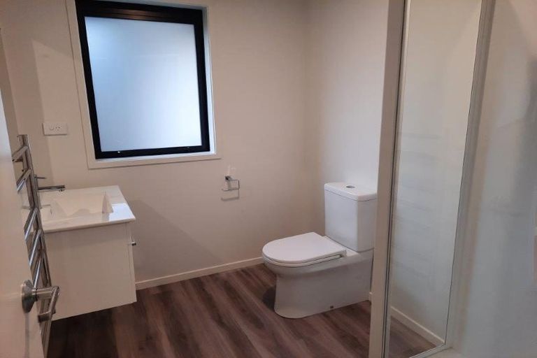 Photo of property in 32 Ellmers Street, Woodend, 7691