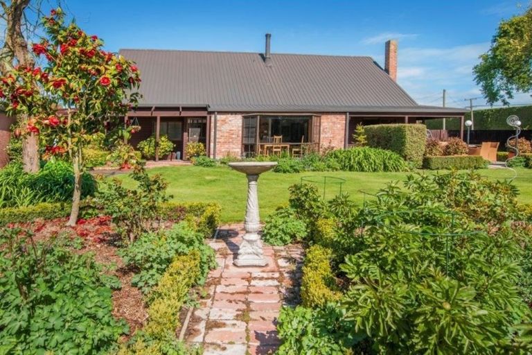 Photo of property in 14 Anson Street, Kirwee, Darfield, 7571