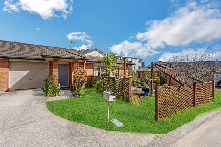 Photo of property in 9/36 Growers Lane, Mangere East, Auckland, 2024