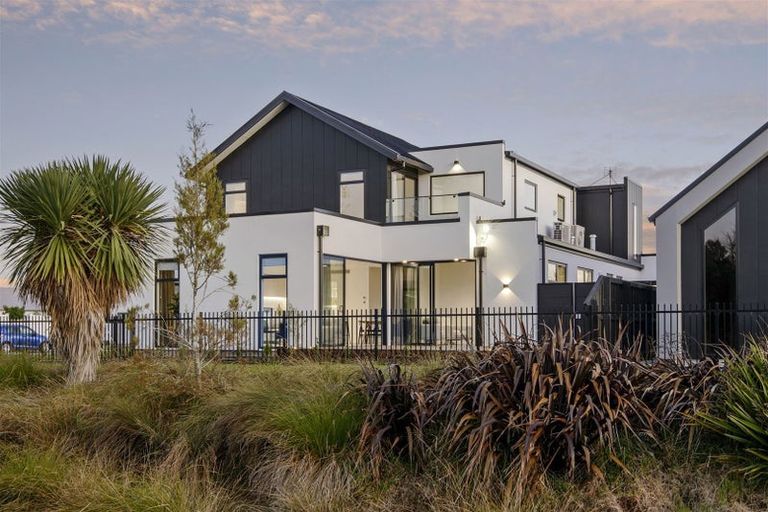 Photo of property in 23 Tulett Park Drive, Casebrook, Christchurch, 8051