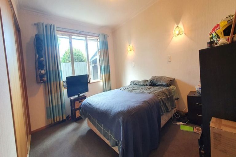 Photo of property in 42d Merrin Street, Avonhead, Christchurch, 8042