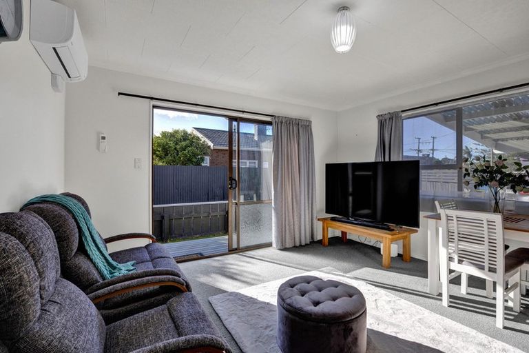 Photo of property in 82 Ngamotu Road, Spotswood, New Plymouth, 4310