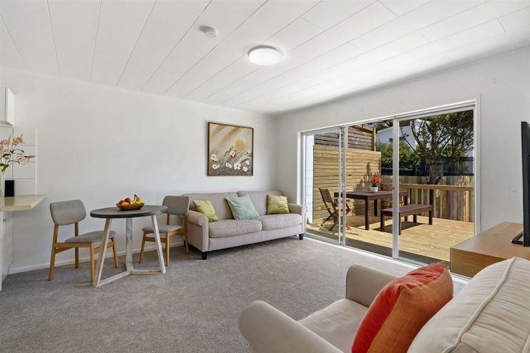 Photo of property in 126 Stredwick Drive, Torbay, Auckland, 0630