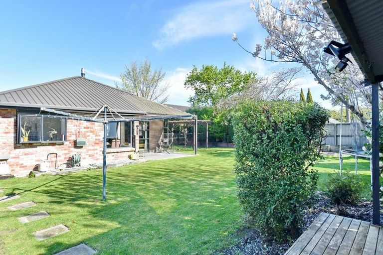 Photo of property in 58 Kowhai Avenue, Rangiora, 7400