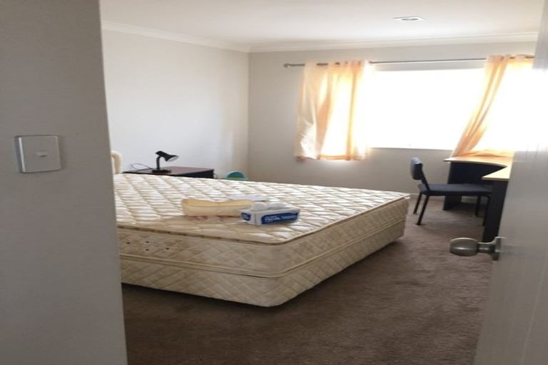 Photo of property in 23 Dromoland Drive, Flat Bush, Auckland, 2019