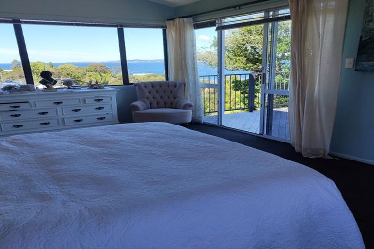 Photo of property in 15 Puriri Place, Tuateawa, Coromandel, 3583