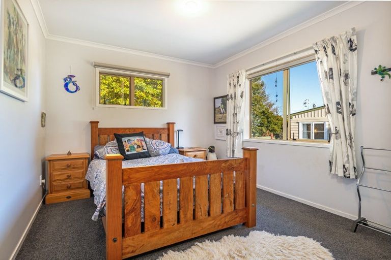 Photo of property in 10 Haggerty Street, Kimbolton, 4774