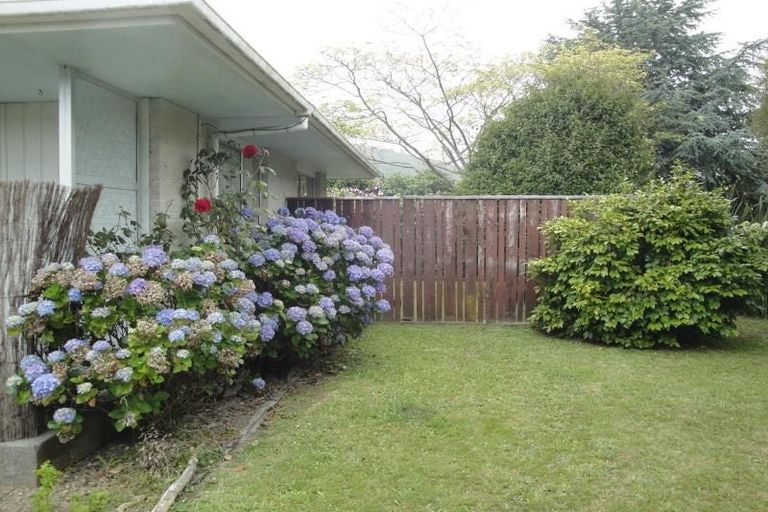 Photo of property in 1 Kanawa Street, Waikanae, 5036
