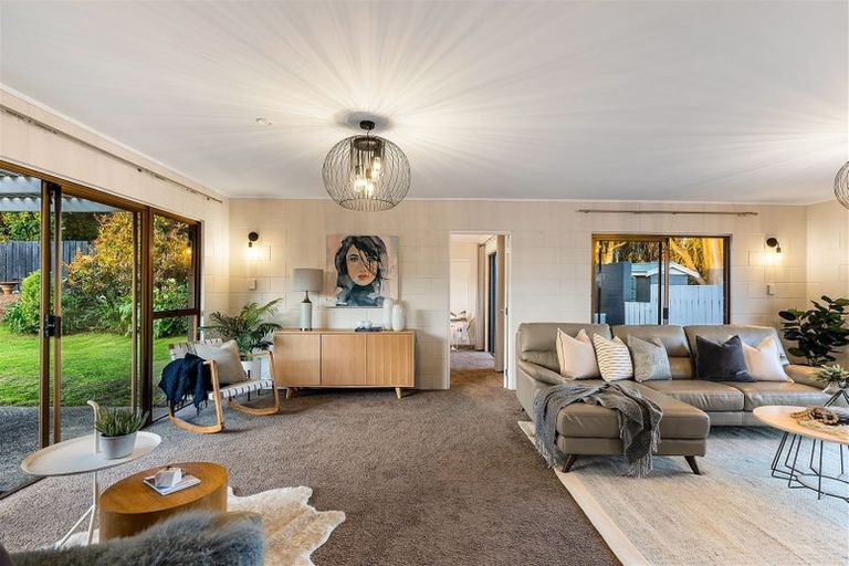Photo of property in 39 Lonely Track Road, Fairview Heights, Auckland, 0632