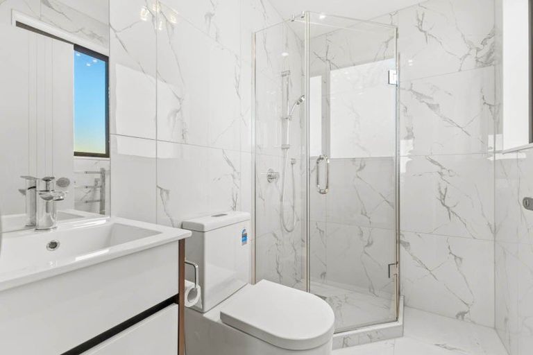 Photo of property in 16b Goodfellow Lane, Flat Bush, Auckland, 2019