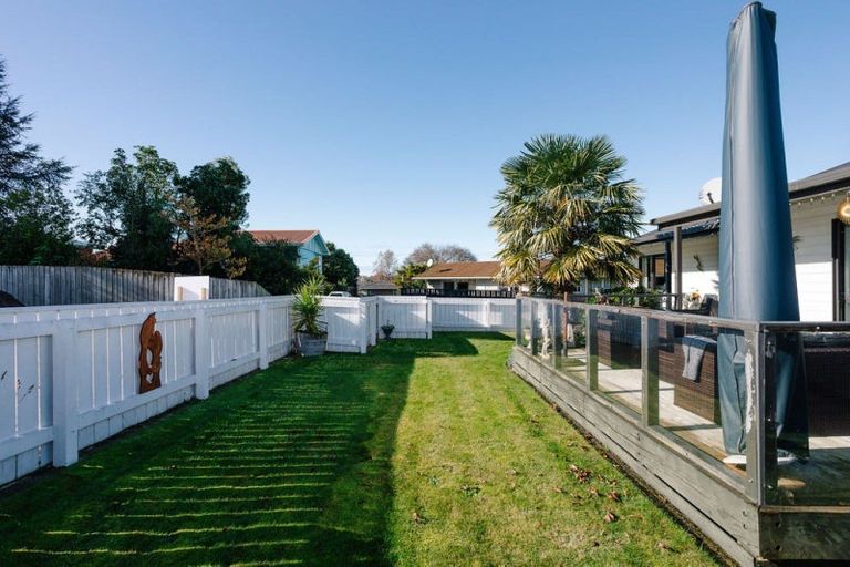 Photo of property in 21 Guy Street, Dannevirke, 4930
