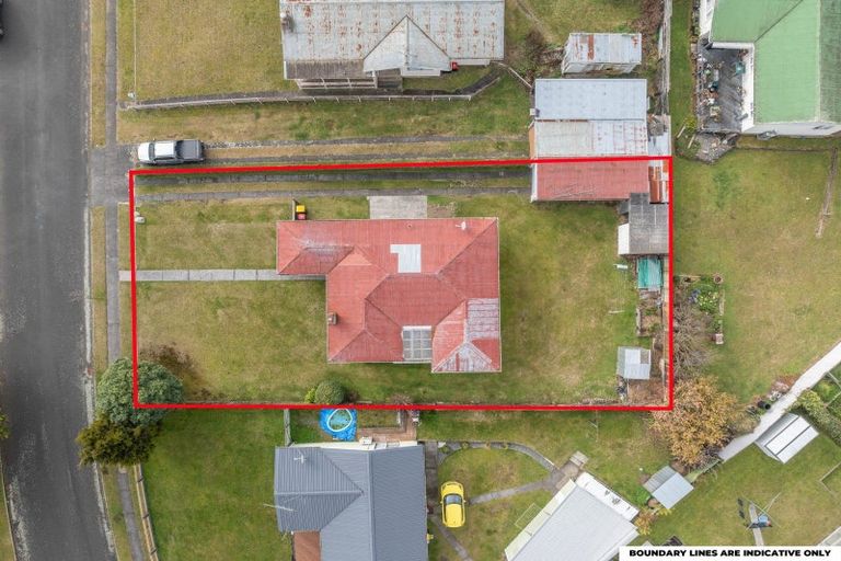 Photo of property in 19 Cairngorm Place, Tokoroa, 3420