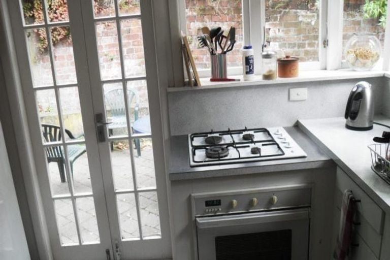 Photo of property in 14 Wallace Street, Mount Cook, Wellington, 6021