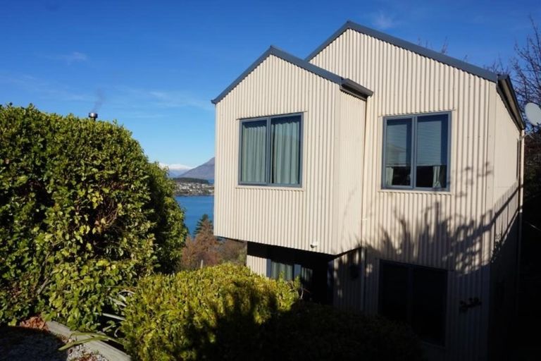 Photo of property in 6c Gum Lane, Queenstown, 9300