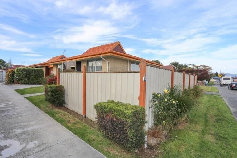Photo of property in 2/30 Trevor Street, Hornby, Christchurch, 8042