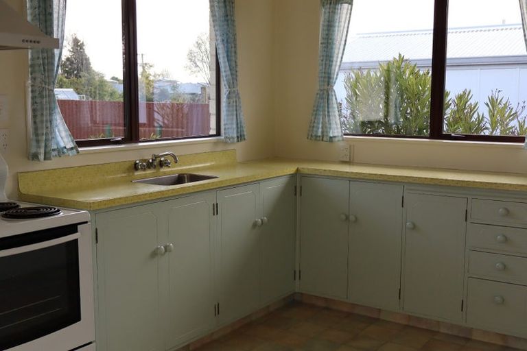 Photo of property in 4 Chamberlain Road, Masterton, 5810