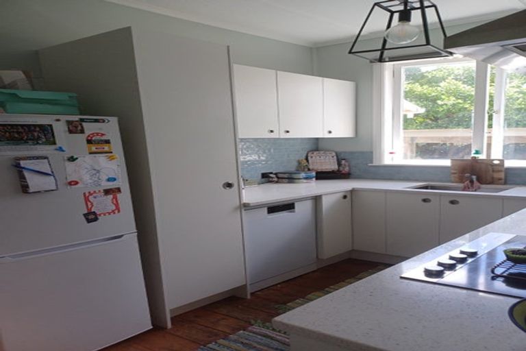 Photo of property in 29 The Esplanade, Raumati South, Paraparaumu, 5032
