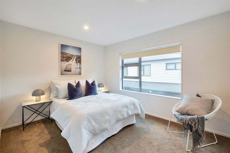 Photo of property in 29 Meteor Place, Schnapper Rock, Auckland, 0632