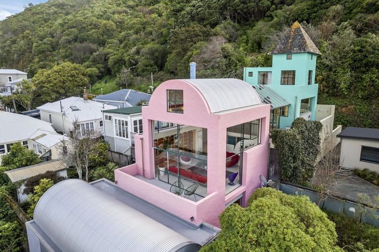 Photo of property in 175 Grant Road, Thorndon, Wellington, 6011