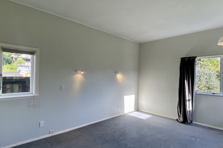 Photo of property in 20 Beauchamp Street, Karori, Wellington, 6012