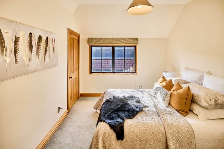 Photo of property in 3 Kauri Street, Woburn, Lower Hutt, 5011