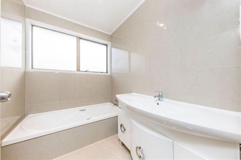 Photo of property in 229 Weymouth Road, Manurewa, Auckland, 2102