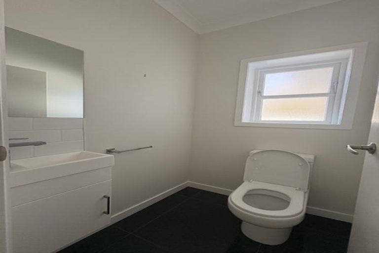 Photo of property in 78 Bell Road, Waiwhetu, Lower Hutt, 5010
